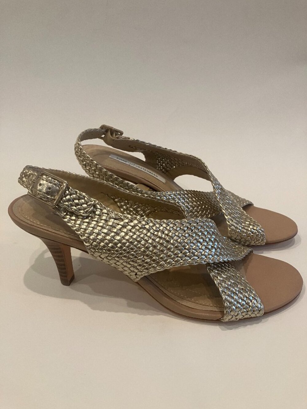 Diane von Furstenberg Strappy Heel, Size 9